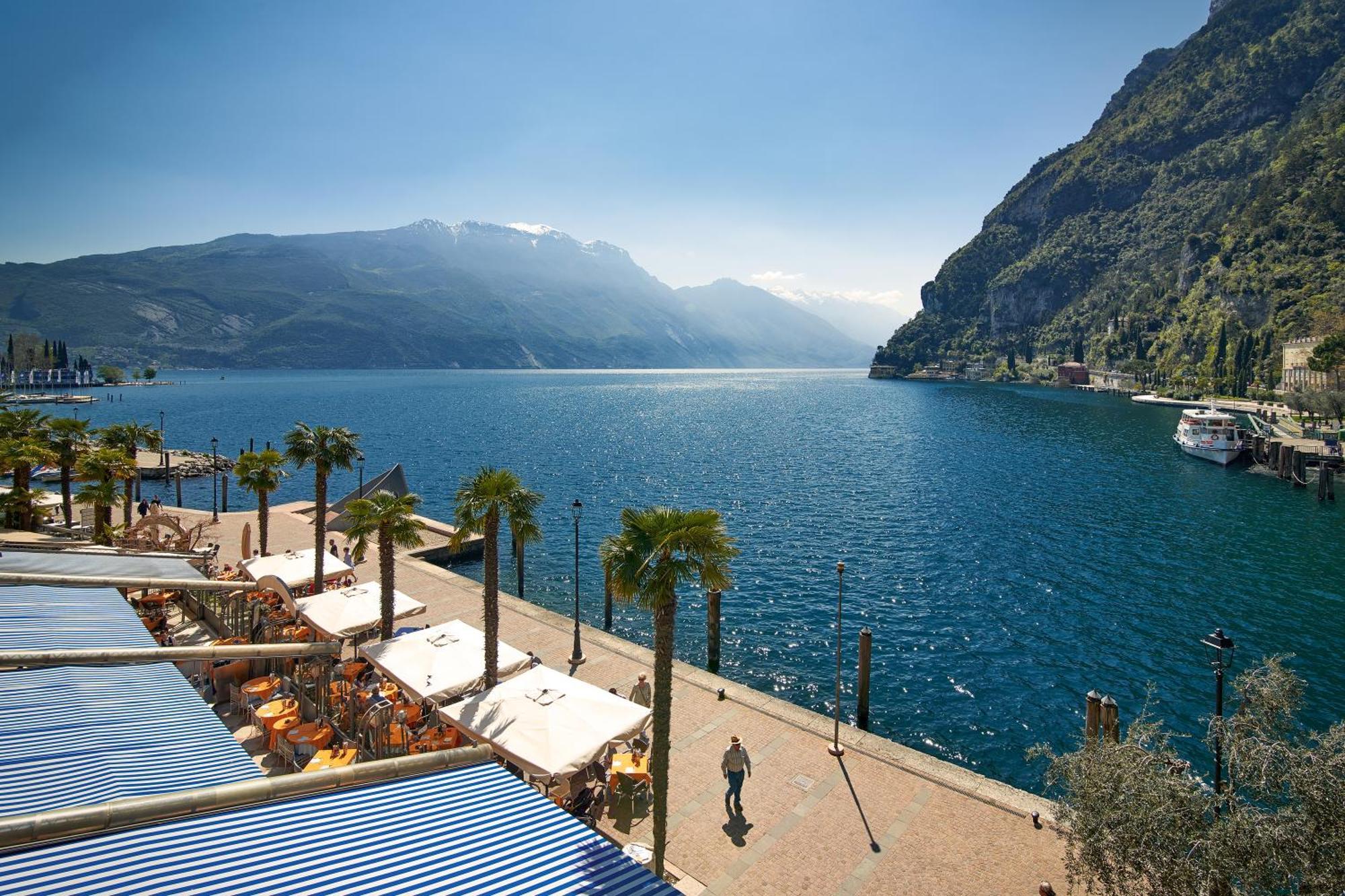 Nido Sui Tetti Di Riva Del Garda - Happy Rentals ภายนอก รูปภาพ